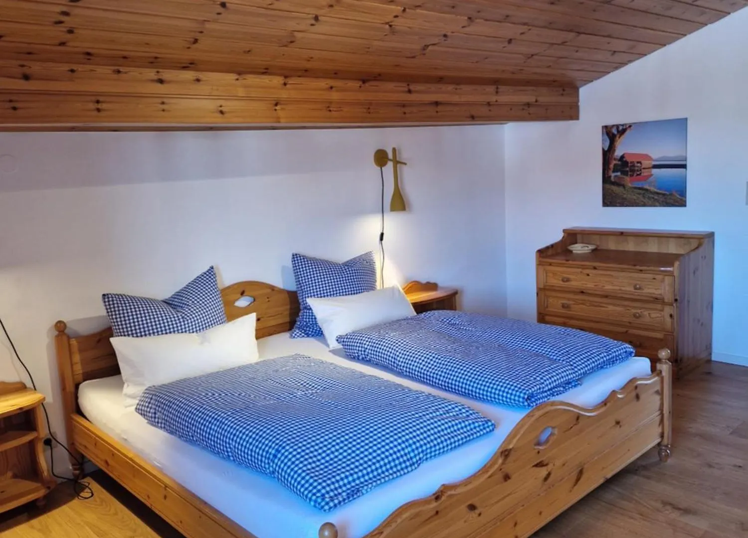 Apartment Chalet Chiemgau 90 Qm 3 Zimmer Balkon Ubersee Germany