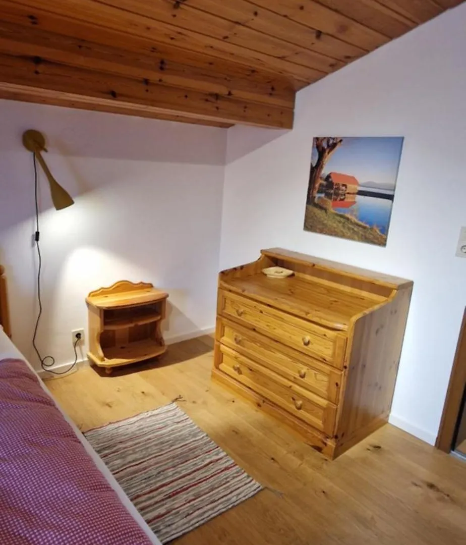Chalet Chiemgau 90 Qm 3 Zimmer Balkon Ubersee